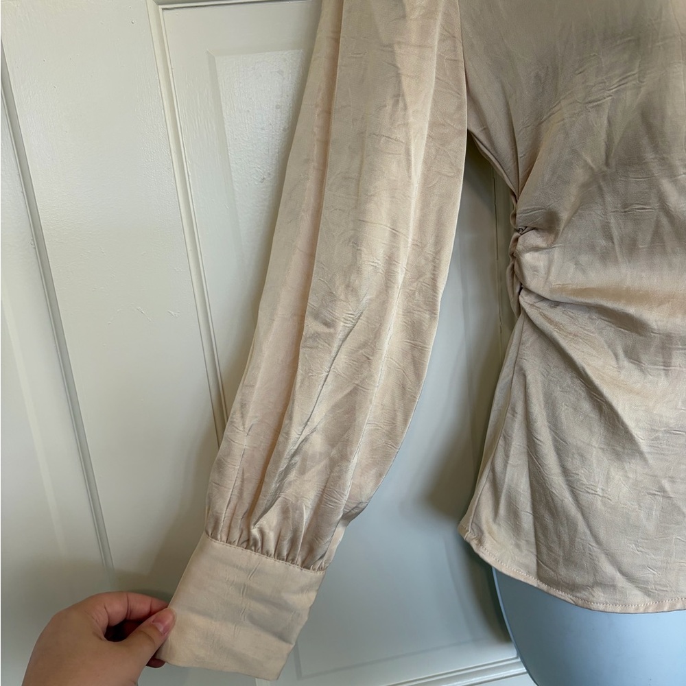 Zara Pale Pink Satin Button-Down Shirt - Picture 2 of 4